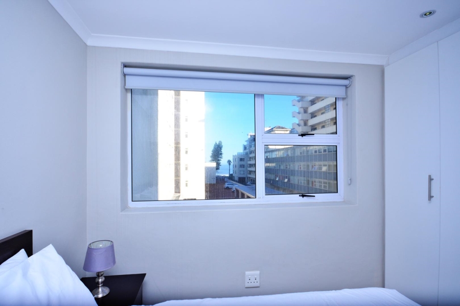 To Let 3 Bedroom Property for Rent in Sea Point Western Cape